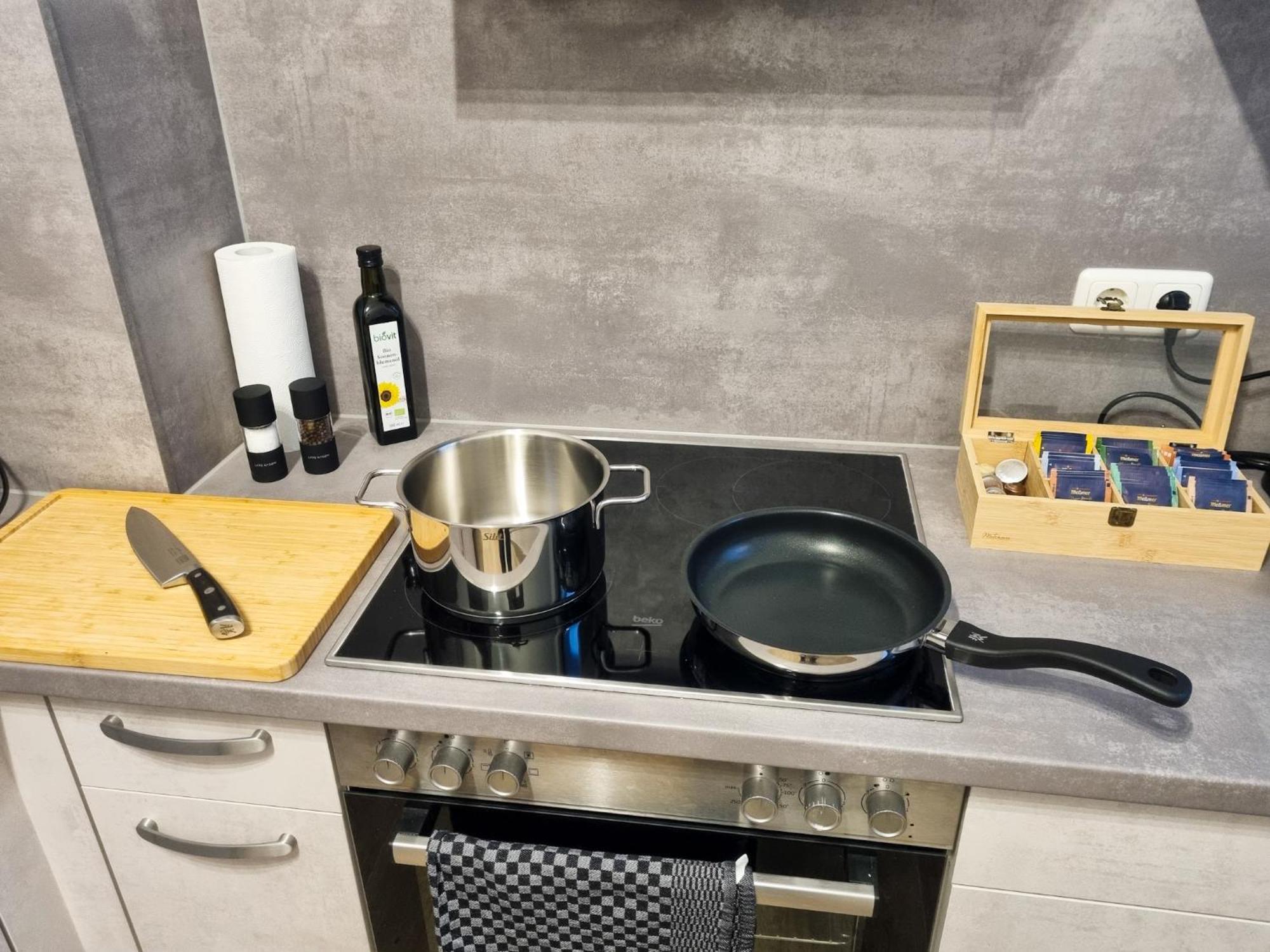 Maremar - Design Maisonette Altstadt - 4 Pers - 57Qm - Luxus Boxspringbett - Kueche - Arbeitsplatz - Privater Parkplatz Greiz Exterior foto